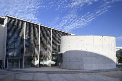 Exterior Campus UDL.
